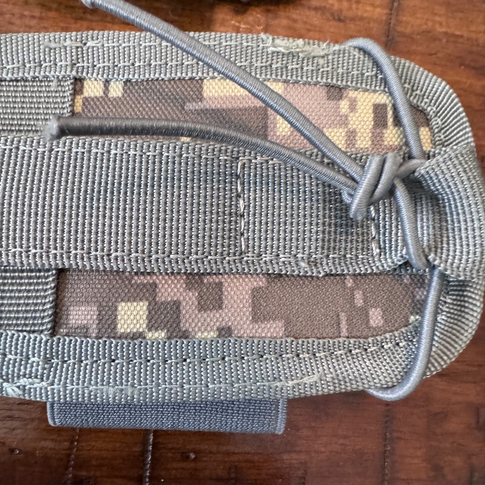 Set of 2 Tactical Magazine Pouches Digital Camo Grey Nylon Mag Holders - Picture 7 of 10